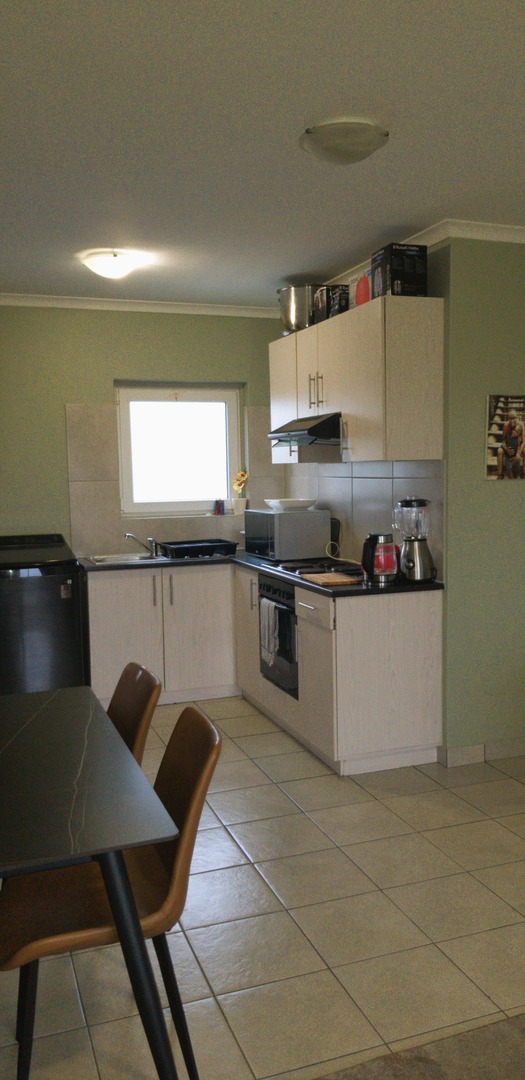 2 Bedroom Property for Sale in Klein Drakenstein Western Cape